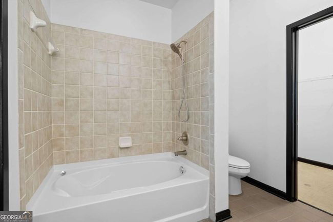 UNIT-4608 - 5300 Peachtree Rd, Condo with 2 bedrooms, 2 bathrooms and 2 parking in Chamblee GA | Image 17