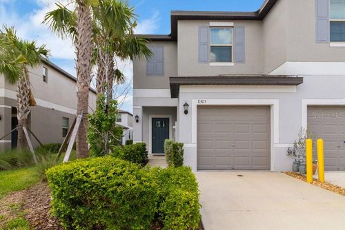 8305 Crescent Oaks Dr, New Port Richey, FL, 34655-5546 | Card Image