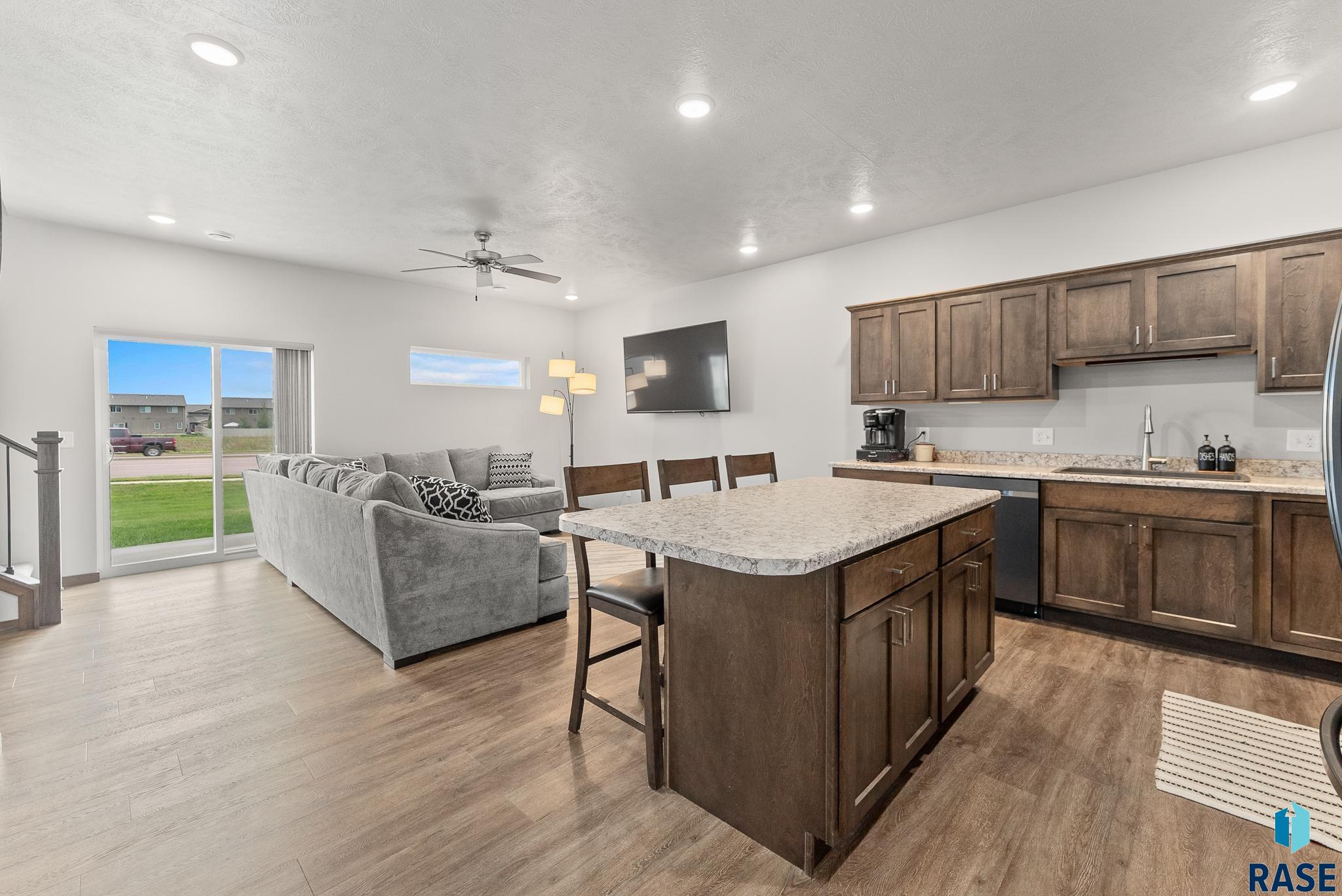 Alki Pl, Sioux Falls, SD 57108