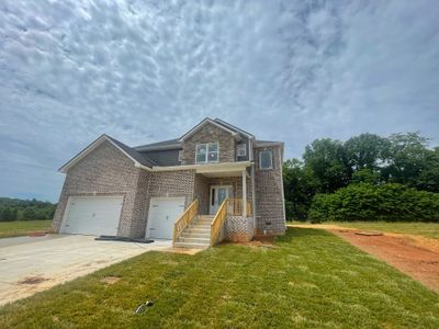 203 Griffey Estates, House other with 4 bedrooms, 2 bathrooms and 3 parking in Clarksville TN | Image 1