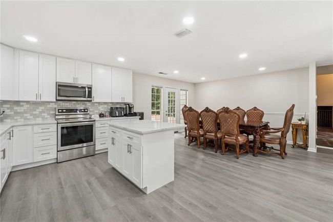 285 Glen Lake Dr, House other with 4 bedrooms, 4 bathrooms and 1 parking in Atlanta GA | Image 8