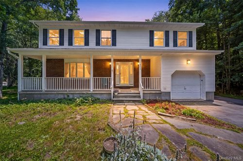 808 S Plank Road, Wawayanda, NY, 10973 | Card Image