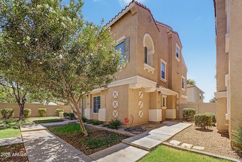 4035 E Windsor Dr, Gilbert, AZ, 85296-8476 | Card Image