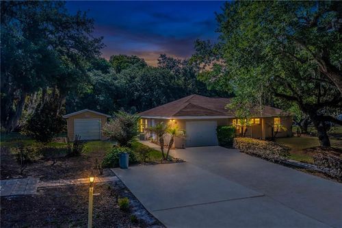 33 Pinewood Dr, Haines City, FL, 33844-9155 | Card Image