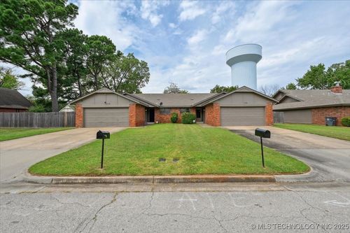 7366 S Darlington Ave, Tulsa, OK, 74136-7003 | Card Image