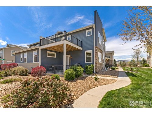 671 Robert St, Longmont, CO, 80503-9438 | Card Image