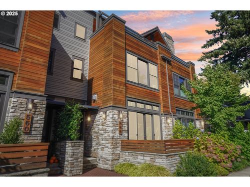 566 4th St, Lake Oswego, OR, 97034-3006 | Card Image