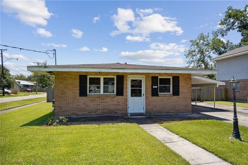 713 Dilton St, River Ridge, LA, 70123-1236 | Card Image