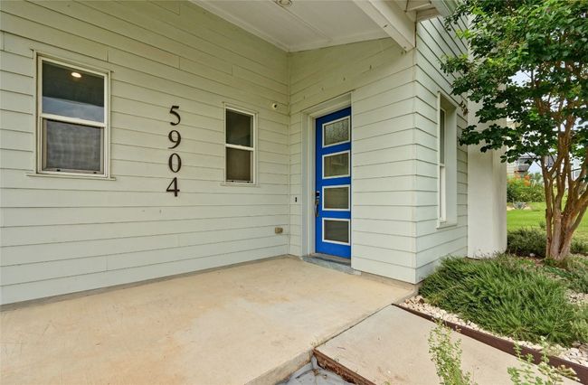 Doorway to property | Image 26