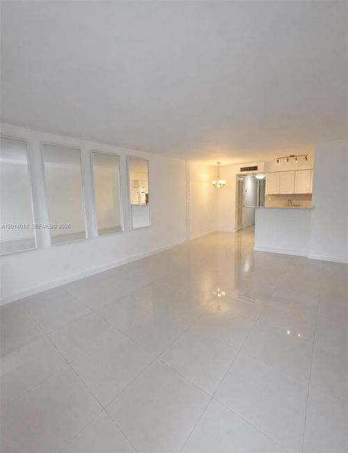 4-1120 102nd St, Bay Harbor Islands, FL, 33154-1266 | Card Image