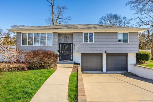 2968 Beltagh Ave, Wantagh, NY, 11793-2303 | Card Image