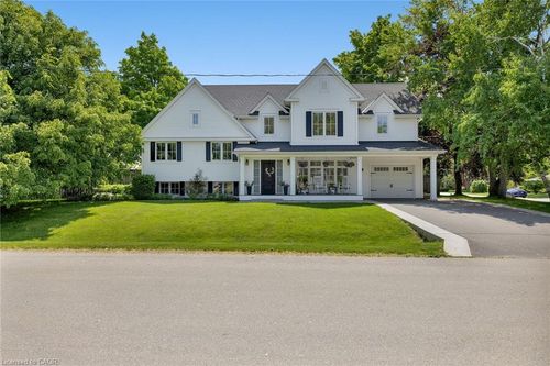 2088 Saxon Rd, Oakville, ON, L6L2V2 | Card Image