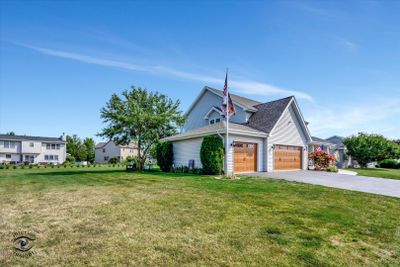 319 Mallards Cove, House other with 4 bedrooms, 2 bathrooms and 9 parking in Beecher IL | Image 2