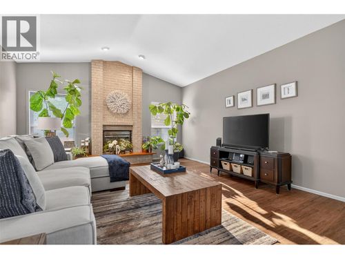 407-2330 Butt Rd, Westbank, BC, V4T2L3 | Card Image