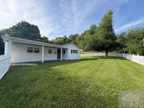 300 Vista Rd., Bluefield, WV, 24701 | Card Image