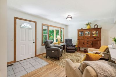 3-web-or-mls-14248-82nd-Cir-NE-Select28-03.jpg | Image 3