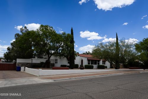 810 N Reymond Street, Las Cruces, NM, 88005 | Card Image