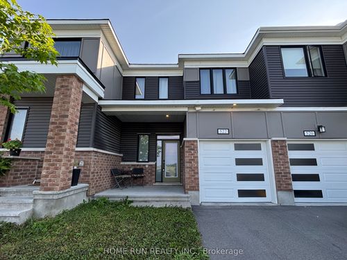 522 Culdaff Rd, Stittsville, ON, K2S2Z7 | Card Image