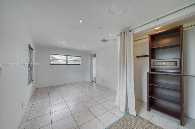 0 - 420 Nw 104th Ter, House other with 3 bedrooms, 2 bathrooms and null parking in Miami FL | Image 19