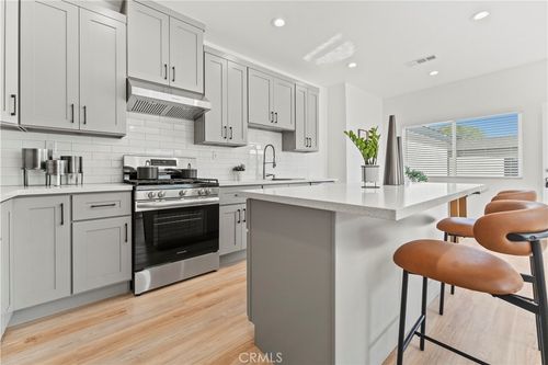 a-424 W Wilshire Ave, Fullerton, CA, 92832-1717 | Card Image
