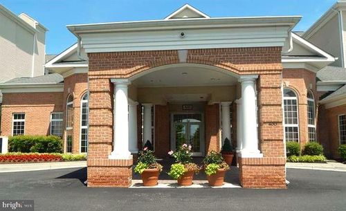 unit-261c-400 Symphony Cir, COCKEYSVILLE, MD, 21030-2075 | Card Image