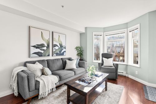 236-5660 201a St, Langley, BC, V3A0B4 | Card Image