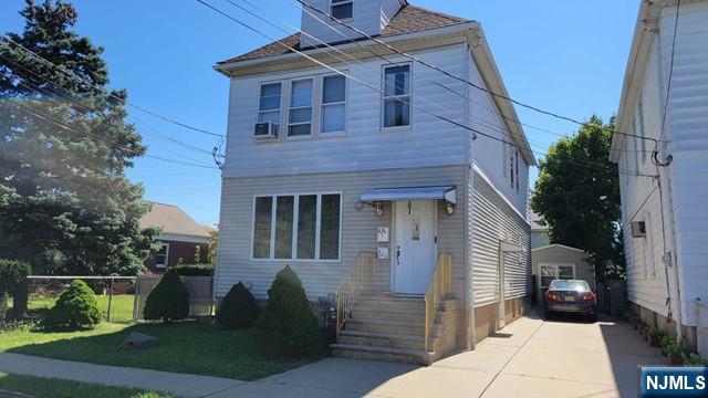 Residential Lease in Garfield