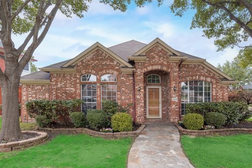 5644 Overland Dr, The Colony, TX, 75056-3764 | Card Image