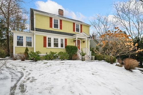 47 Ledgelawn Ave, Lexington, MA, 02420-3458 | Card Image