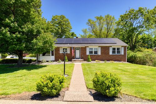 117 Lester Dr, Tappan, NY, 10983-1216 | Card Image