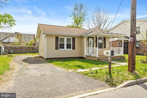 23 Fred Vereen Jr Rd, LAWRENCE TOWNSHIP, NJ, 08648-3405 | Card Image