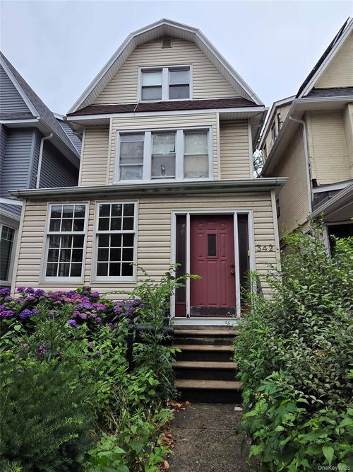 342 E 5th Street, New York, NY, 11218 | Card Image