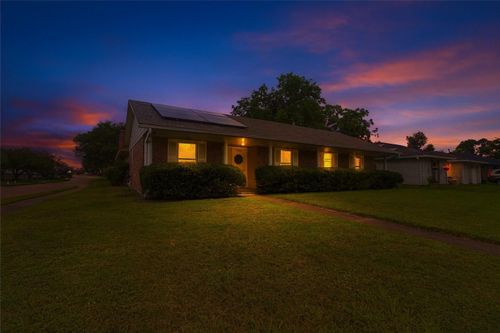 4322 Aztec Street, Pasadena, TX, 77504 | Card Image