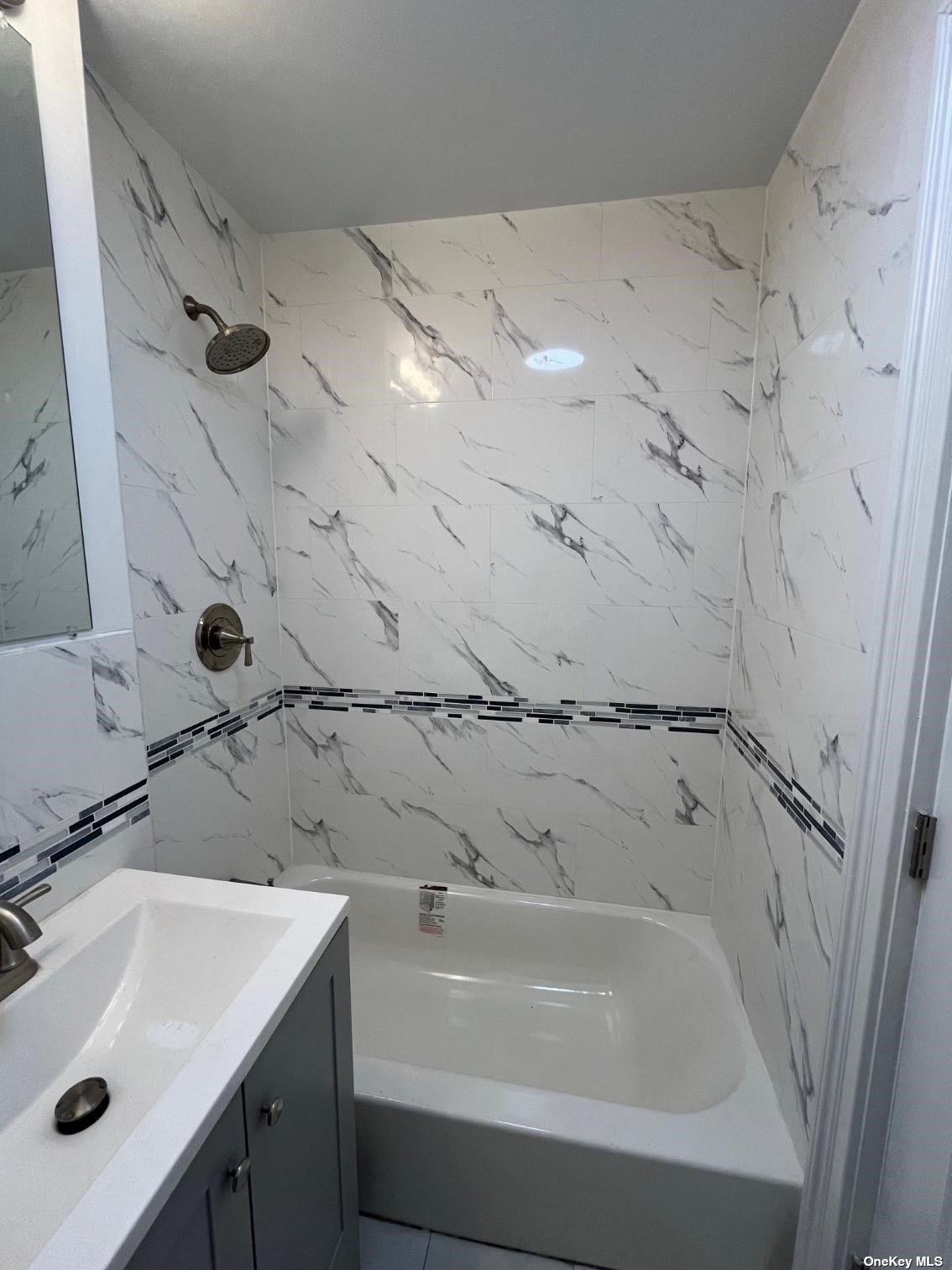 Laconia Ave, Bronx, NY 10466