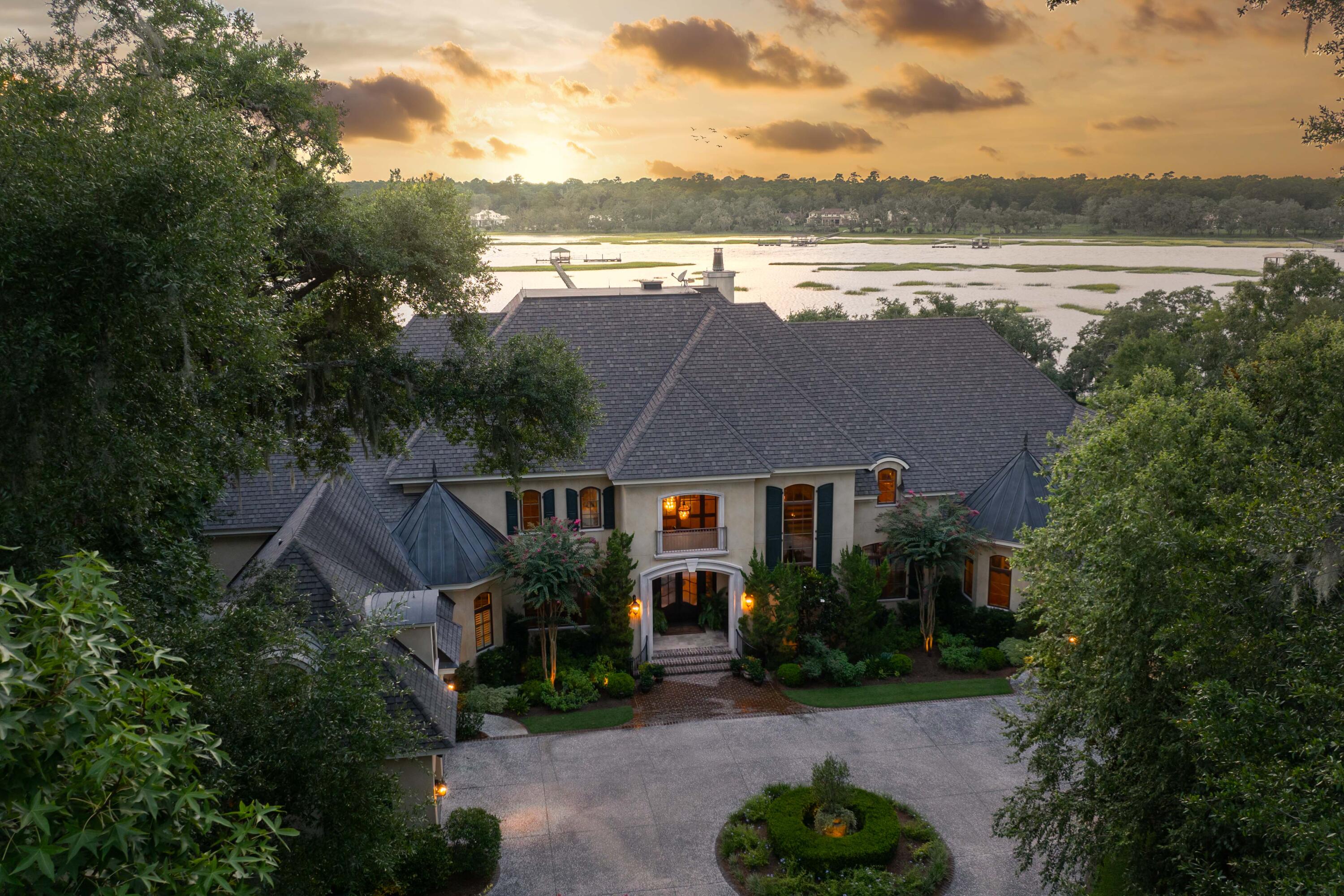 Bohicket Rd, Johns Island, SC 29455
