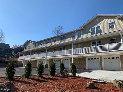 4-45 Summit Ave, Garfield, NJ, 07026-2813 | Card Image