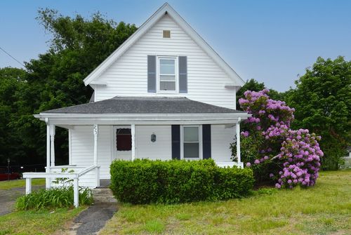 275 Reed St, Hanson, MA, 02341-1923 | Card Image