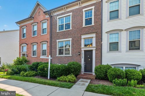 13732 Petrel St, CLARKSBURG, MD, 20871-3406 | Card Image