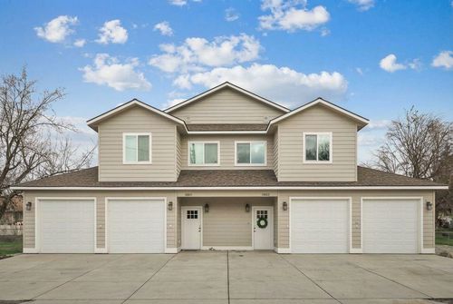 10811 E Mission Ave, Spokane Valley, WA, 99216 | Card Image
