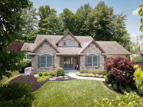 4247 Glenstream Dr, Batavia, OH, 45103 | Card Image