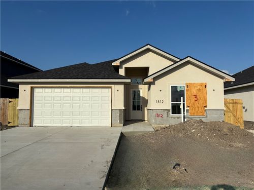 1812 White Ibis Dr, Portland, TX, 78374-1818 | Card Image