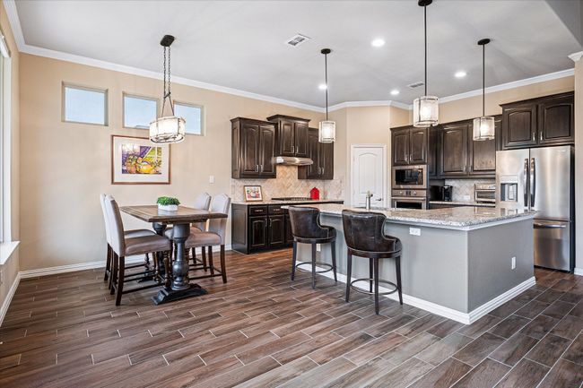 208 Equestrian Rd, House other with 4 bedrooms, 4 bathrooms and null parking in Hickory Creek TX | Image 17