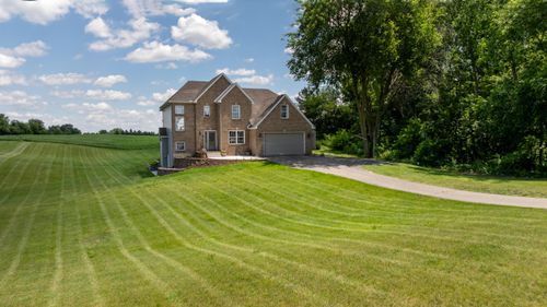 10501 Somerset Rd, Cement City, MI, 49233-9519 | Card Image