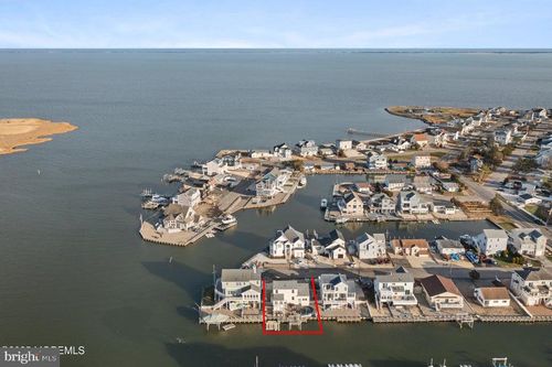 1407 Hilo Bay Dr, Forked River, NJ, 08731-5010 | Card Image