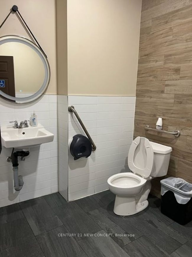 111 - 14800 Yonge St, Home with 0 bedrooms, 0 bathrooms and null parking in Aurora ON | Image 5