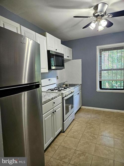 4-3401 15th St Se, WASHINGTON, DC, 20032-4770 | Card Image