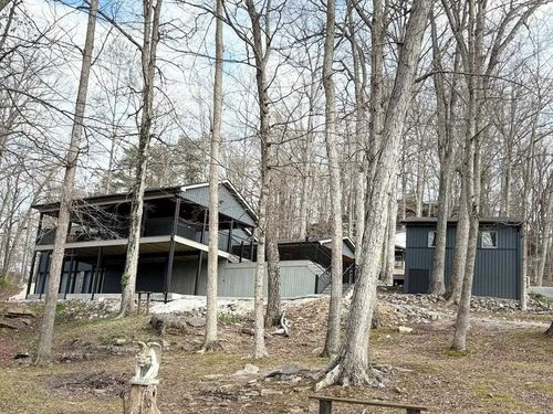 658 Lakeshore Dr, Mammoth Cave, KY, 42259-8137 | Card Image