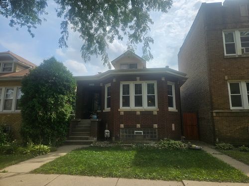 5353 W Fletcher St, Chicago, IL, 60641-4945 | Card Image