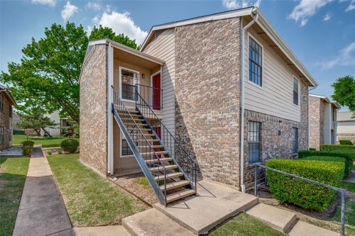 908-4748 Old Bent Tree Ln, Dallas, TX, 75287-7117 | Card Image