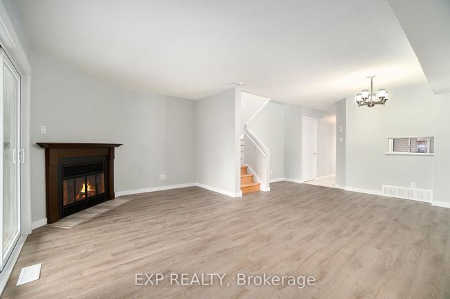 39 Dignard St, House attached with 3 bedrooms, 2 bathrooms and 1 parking in Embrun ON | Image 5